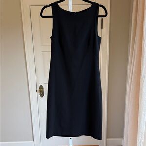 Theory Classic Betty  shift Dress